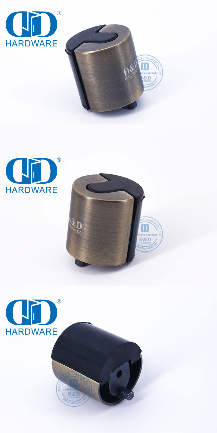 Antique Brass Door Stoppers سدادات الأبواب النحاسية العتيقة